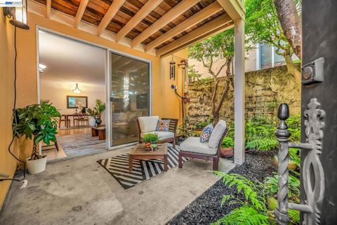 Photo of 400 Wayne Ave #1, Oakland, CA 94606 (MLS # 41131765)