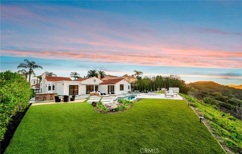 24247 Park Granada Calabasas CA 91302