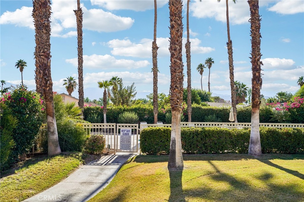 Oasis Country Club (32414) - Residential