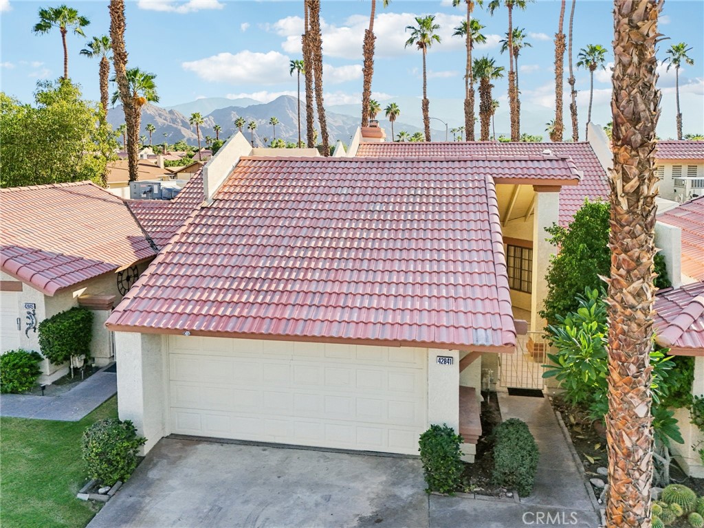 Oasis Country Club (32414) - Residential