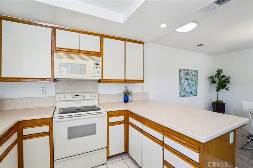 Oasis Country Club (32414) - Residential