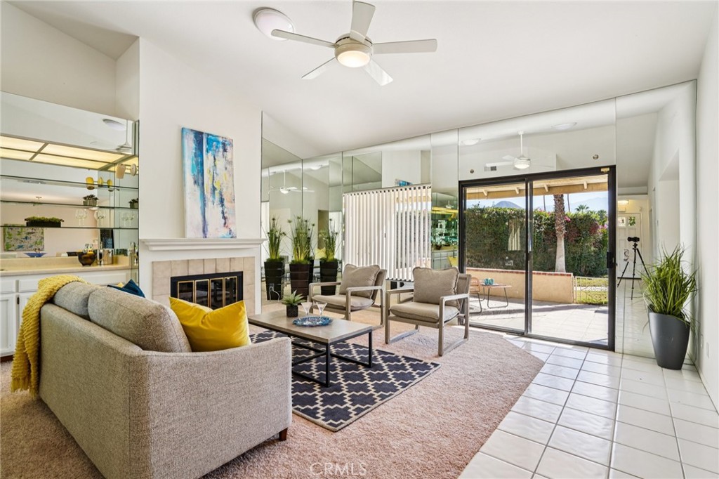 Oasis Country Club (32414) - Residential
