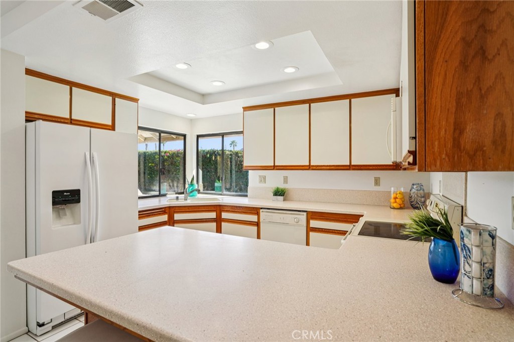 Oasis Country Club (32414) - Residential