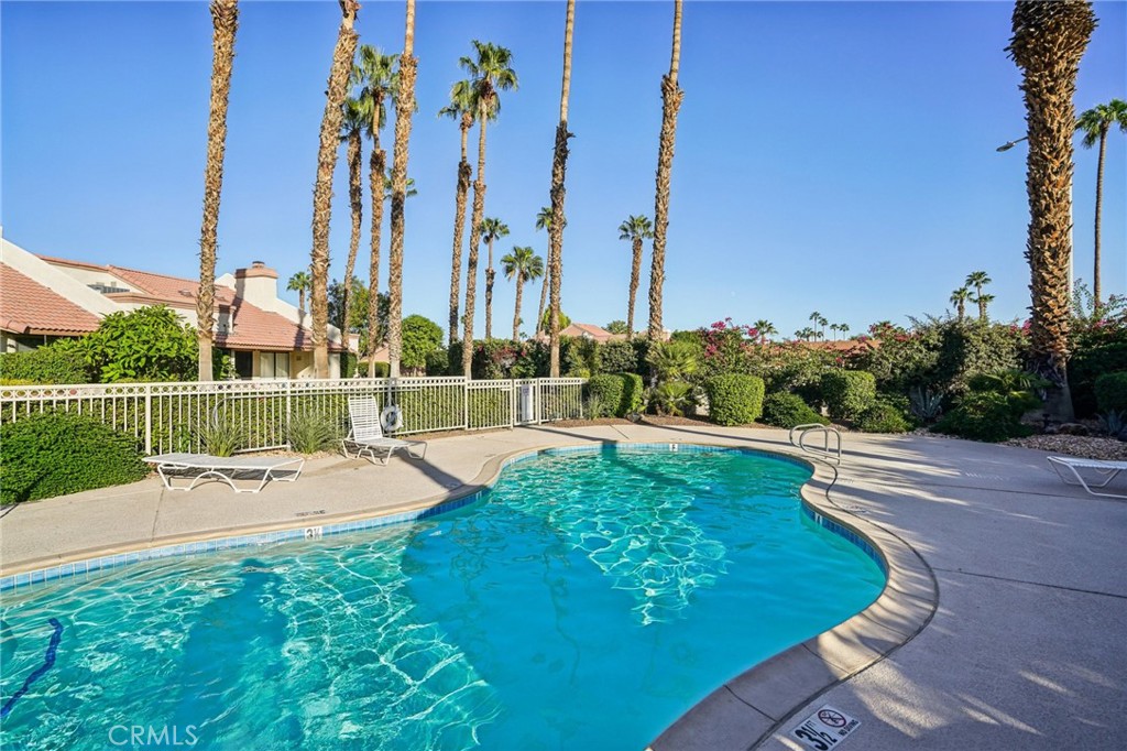 Oasis Country Club (32414) - Residential