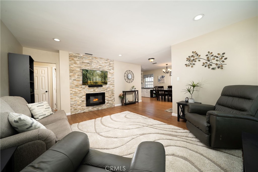6465 Turnergrove Drive