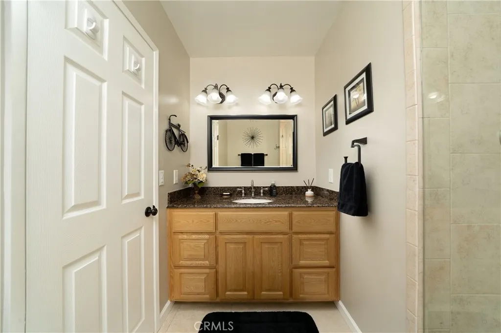 Lakewood, California 90713, United States, 3 Bedrooms Bedrooms, ,2 BathroomsBathrooms,Residential,Pending,153833