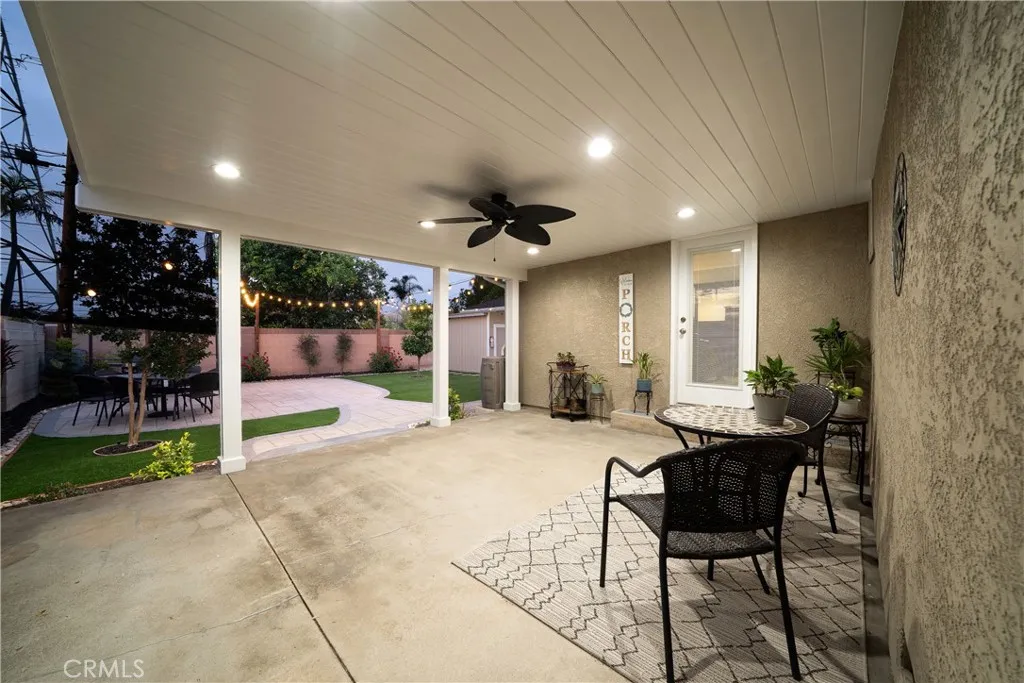 Lakewood, California 90713, United States, 3 Bedrooms Bedrooms, ,2 BathroomsBathrooms,Residential,Pending,153833