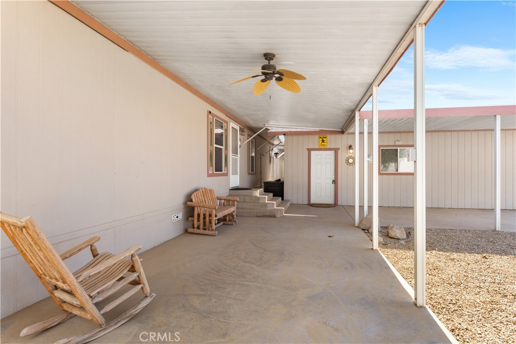 5900 Colorado River Road 18