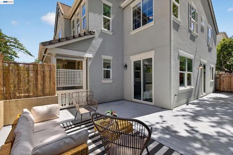 Photo of 5880 Hillbrook Pl, Dublin, CA 94568 (MLS # 41133961)