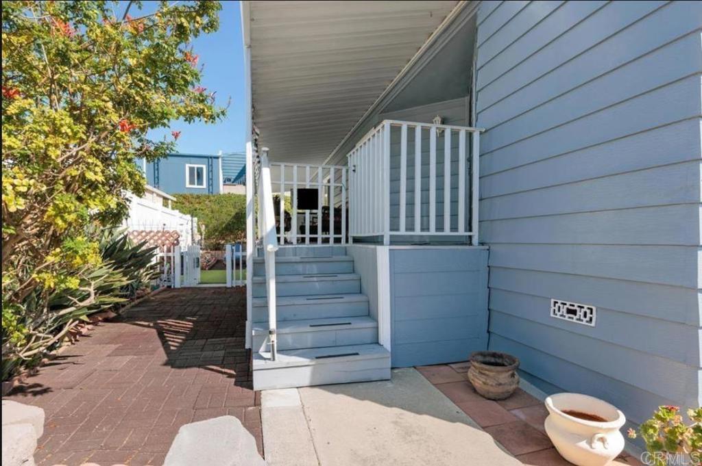 650 S Rancho Santa Fe 251