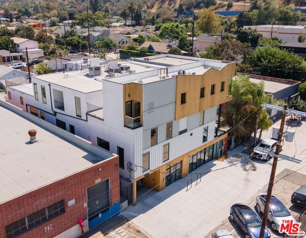 Photo of 2412 Eads Street #6, Los Angeles, CA 90031 (MLS # 25609961)