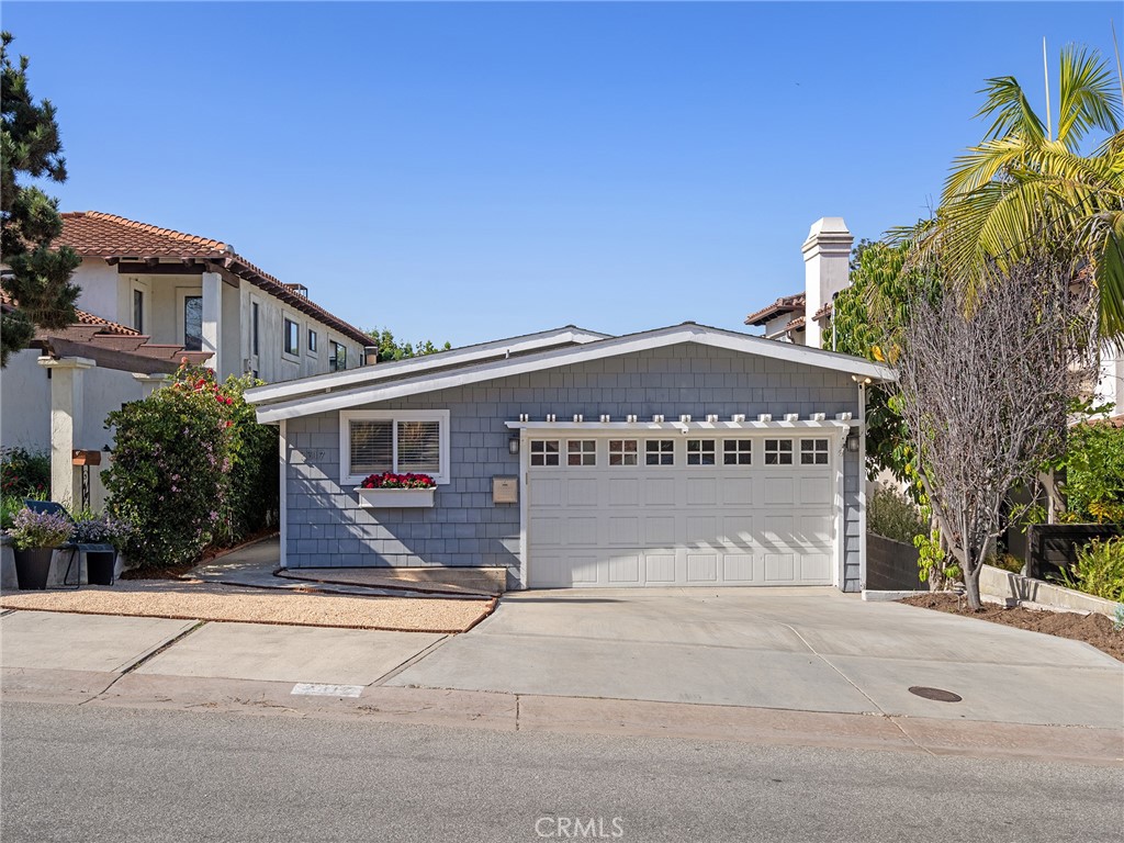 2317 Elm Avenue