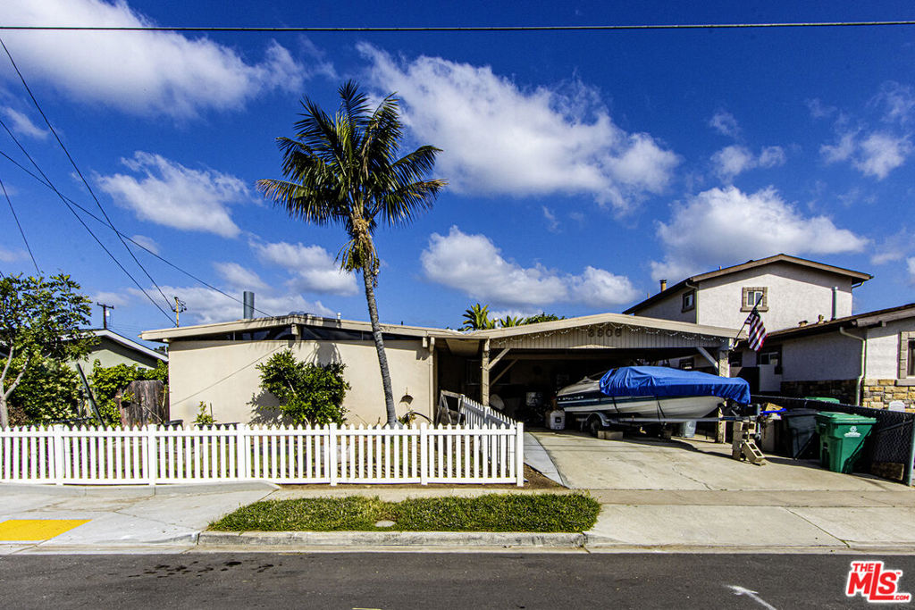 3906 Mount Ainsworth Avenue