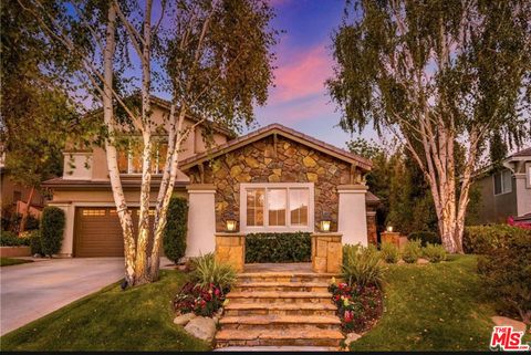 Photo of 26321 Cardinal Drive, Canyon Country, CA 91387 (MLS # 25621727)