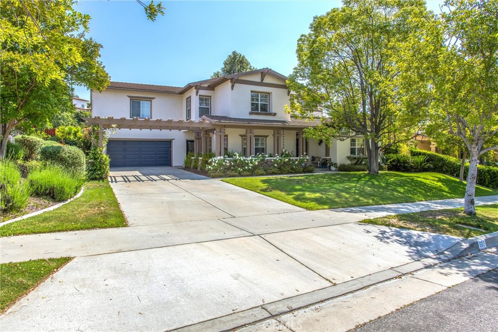 512 Golden West Drive