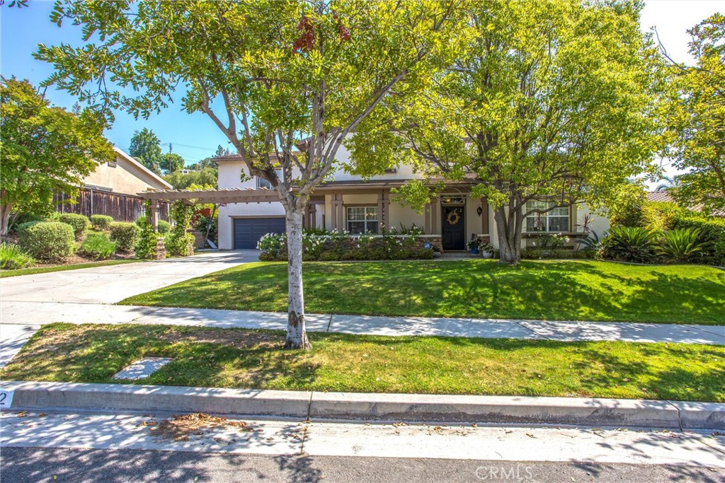512 Golden West Drive