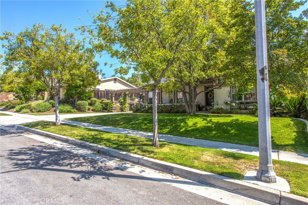 512 Golden West Drive