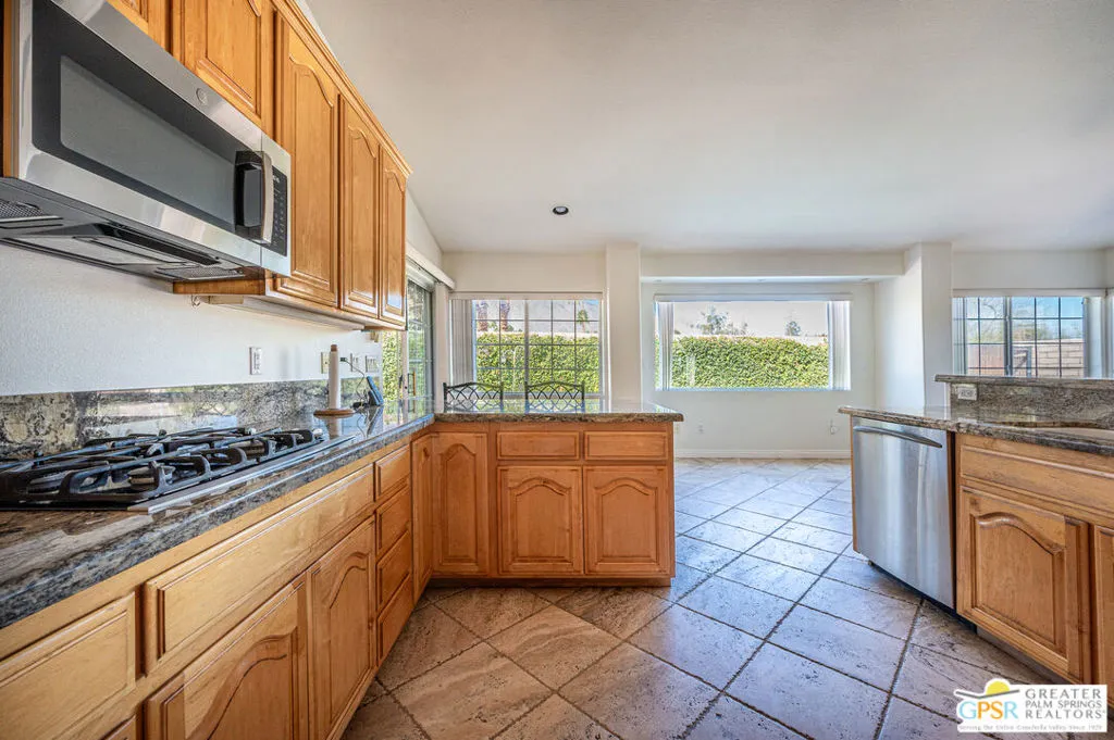 Palm Springs, California 92264, United States, 3 Bedrooms Bedrooms, ,3 BathroomsBathrooms,Residential,Active,78908