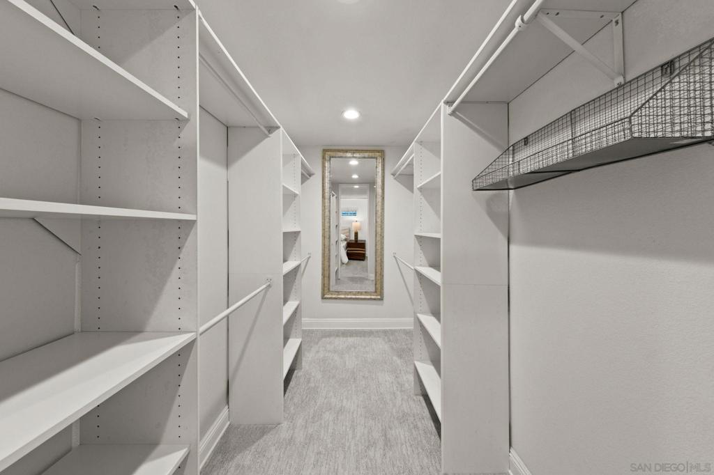 Point Loma - Residential Income