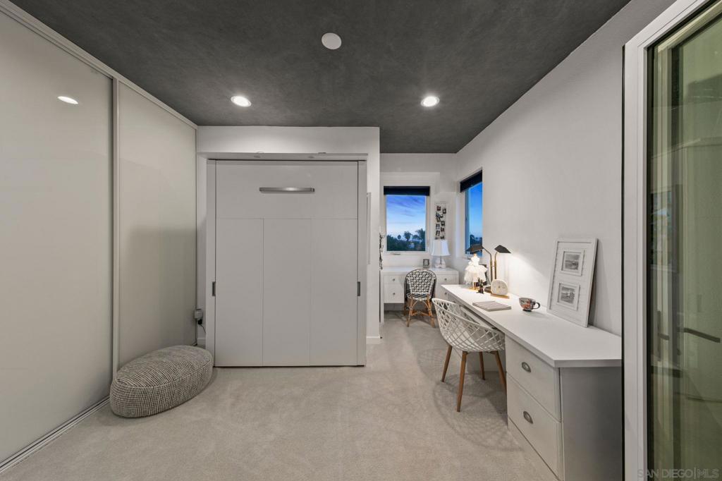 Point Loma - Residential Income