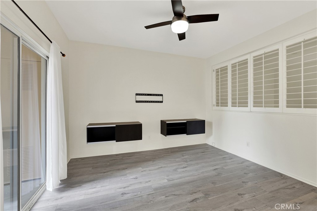 154 Gallery