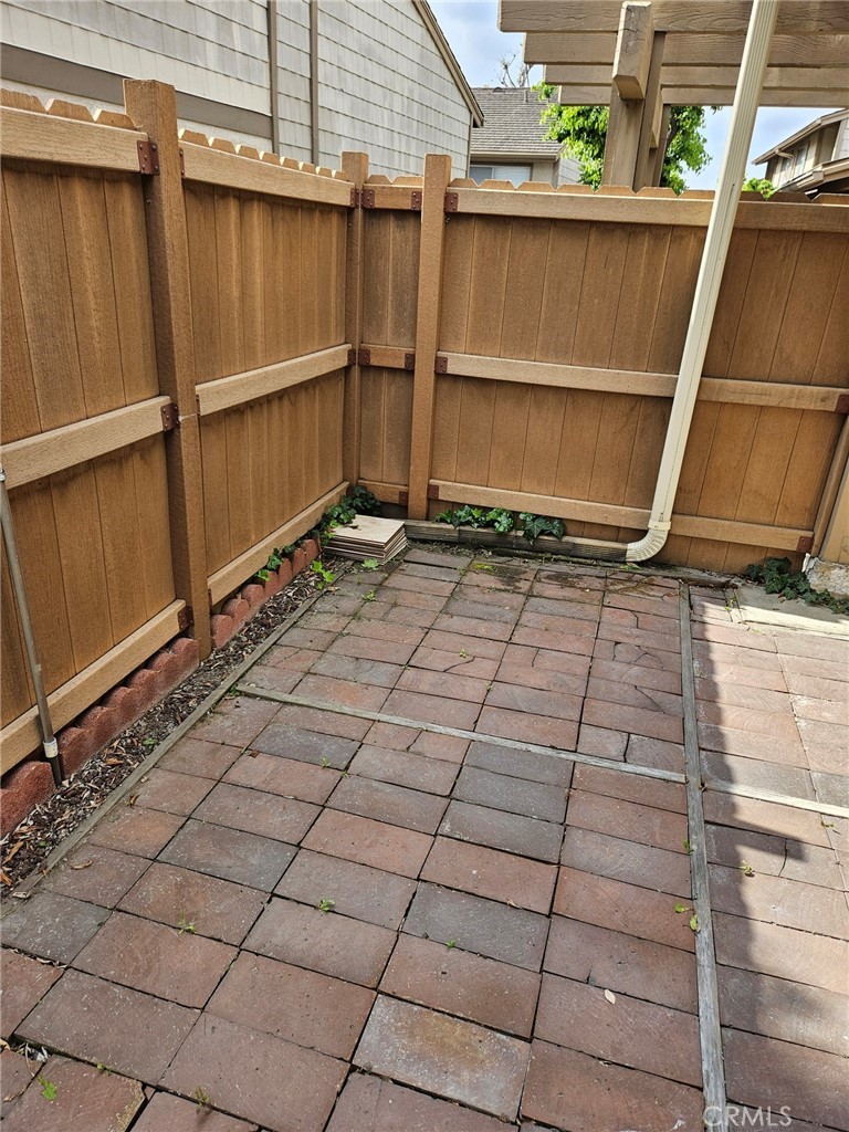 Amberwood I (AMB1) - Residential Lease