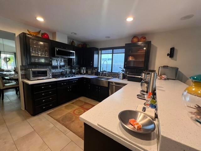 29040 Avenida La Vista