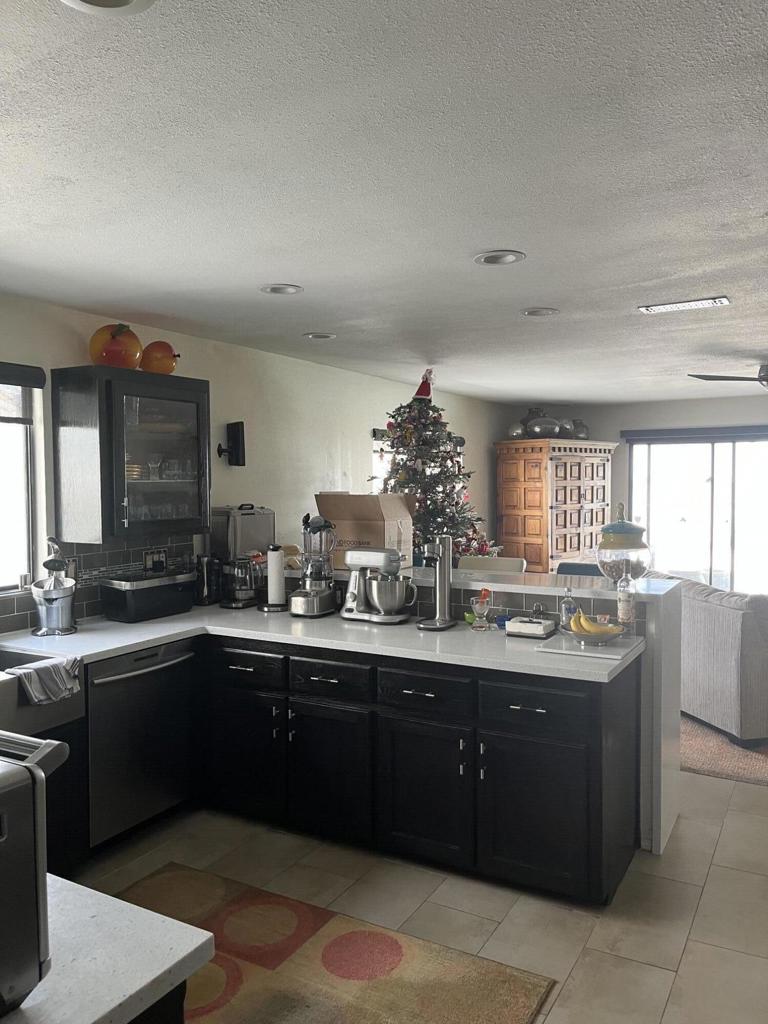 29040 Avenida La Vista