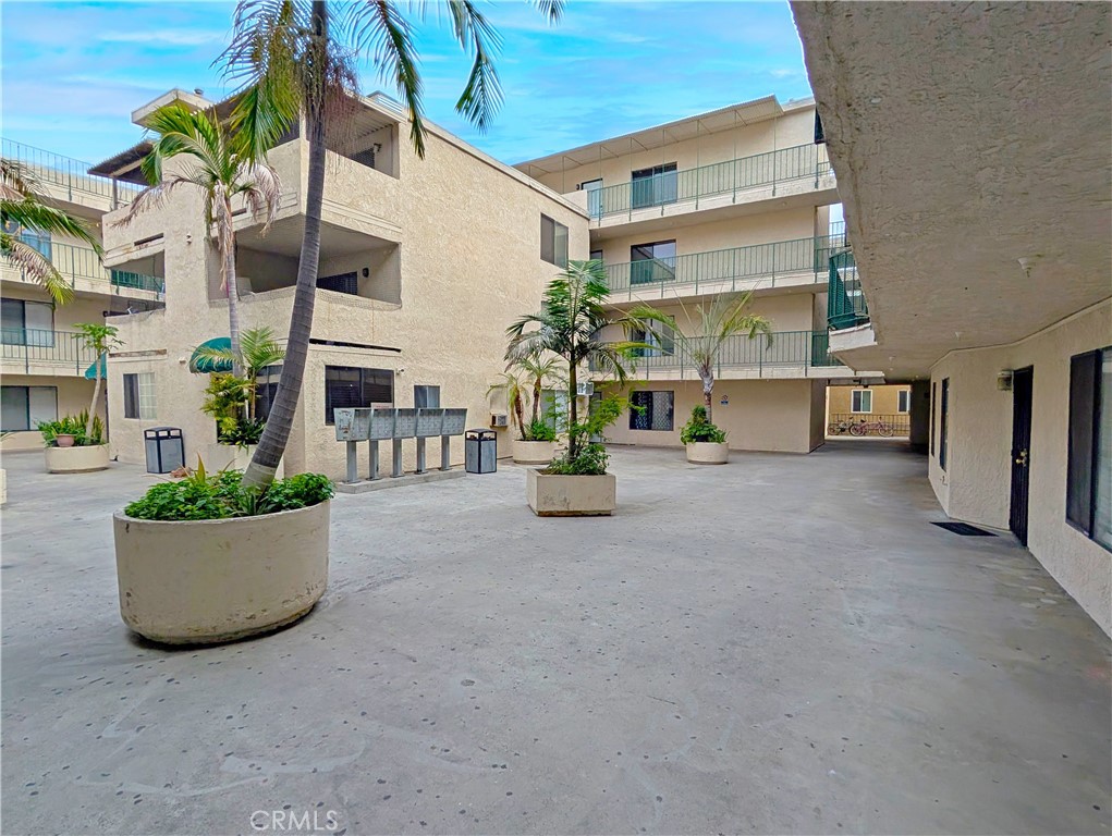 Floral Park - Residential Income