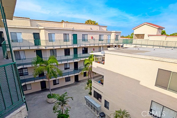 Floral Park - Residential Income