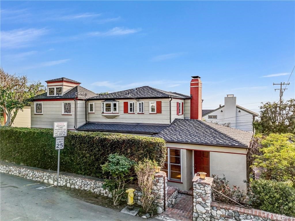 2007 Glenneyre Street