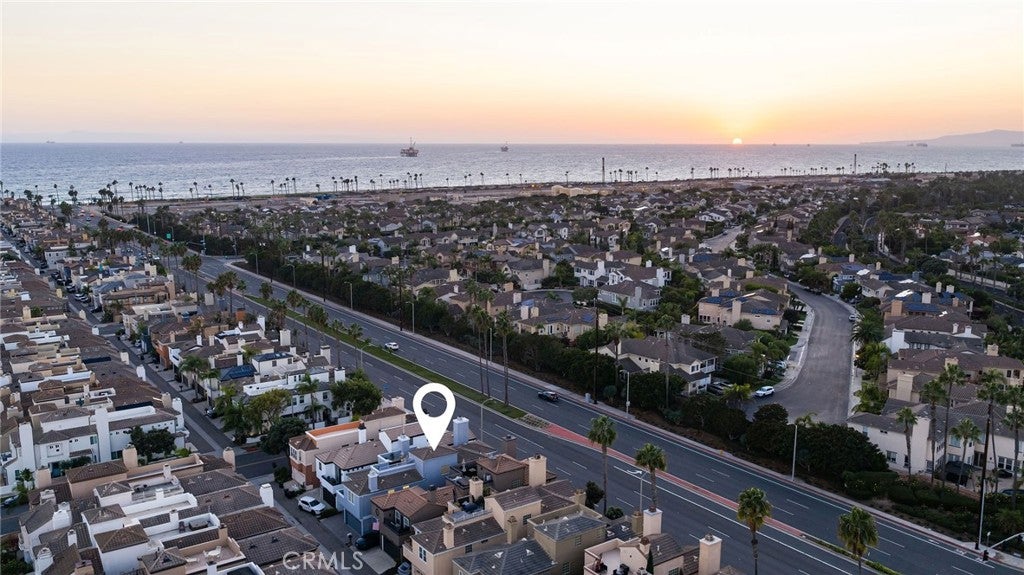 606 Goldenwest