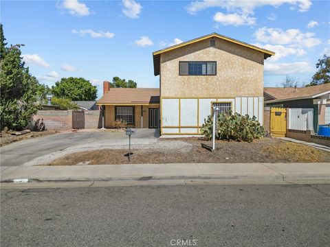 Photo of 663 Eston Place, Lancaster, CA 93535 (MLS # SR25272187)
