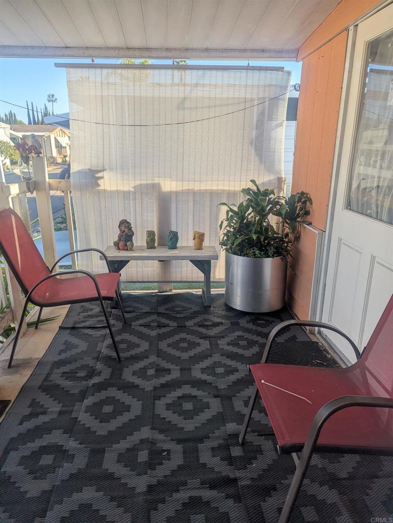 2300 E Valley Parkway 187