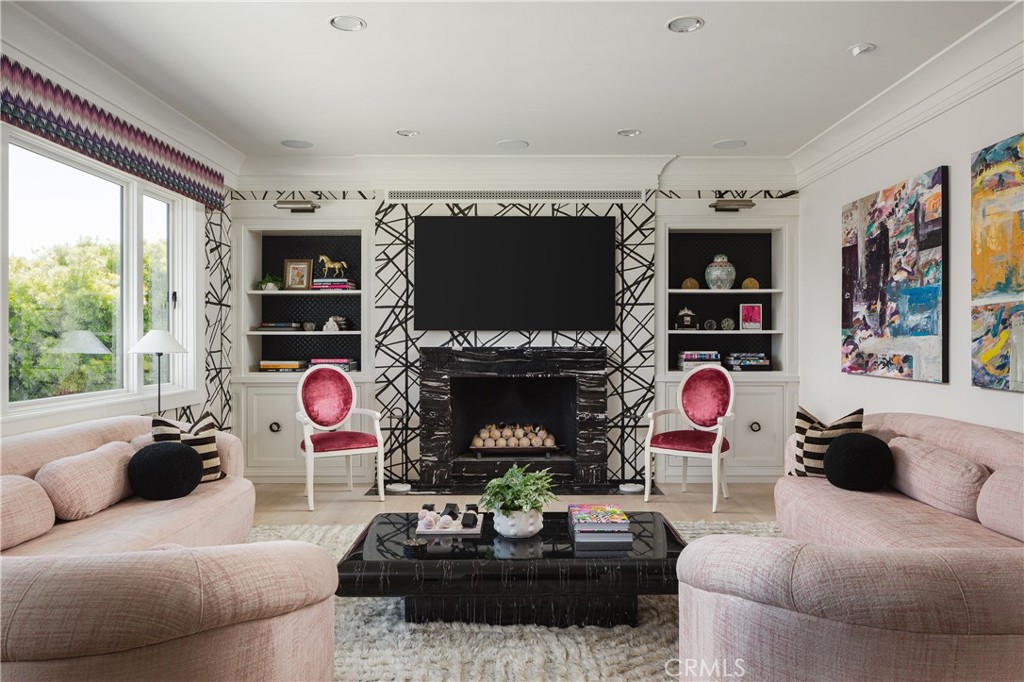 Kings Road (KGRD) - Residential