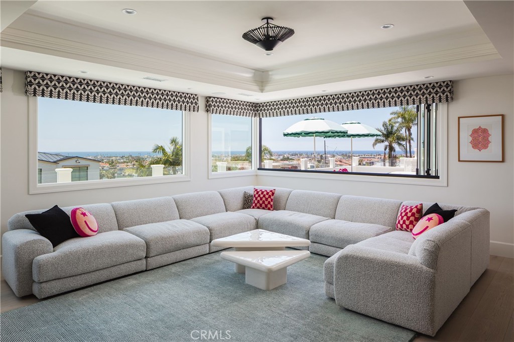 Kings Road (KGRD) - Residential