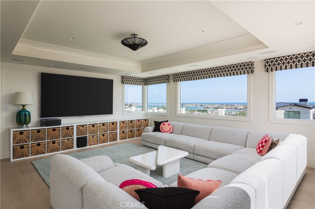 Kings Road (KGRD) - Residential