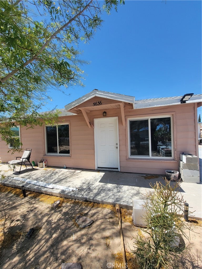 5636 Mariposa Avenue