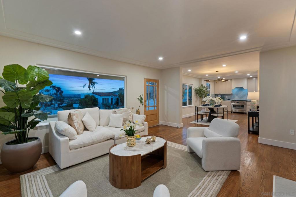3911 California