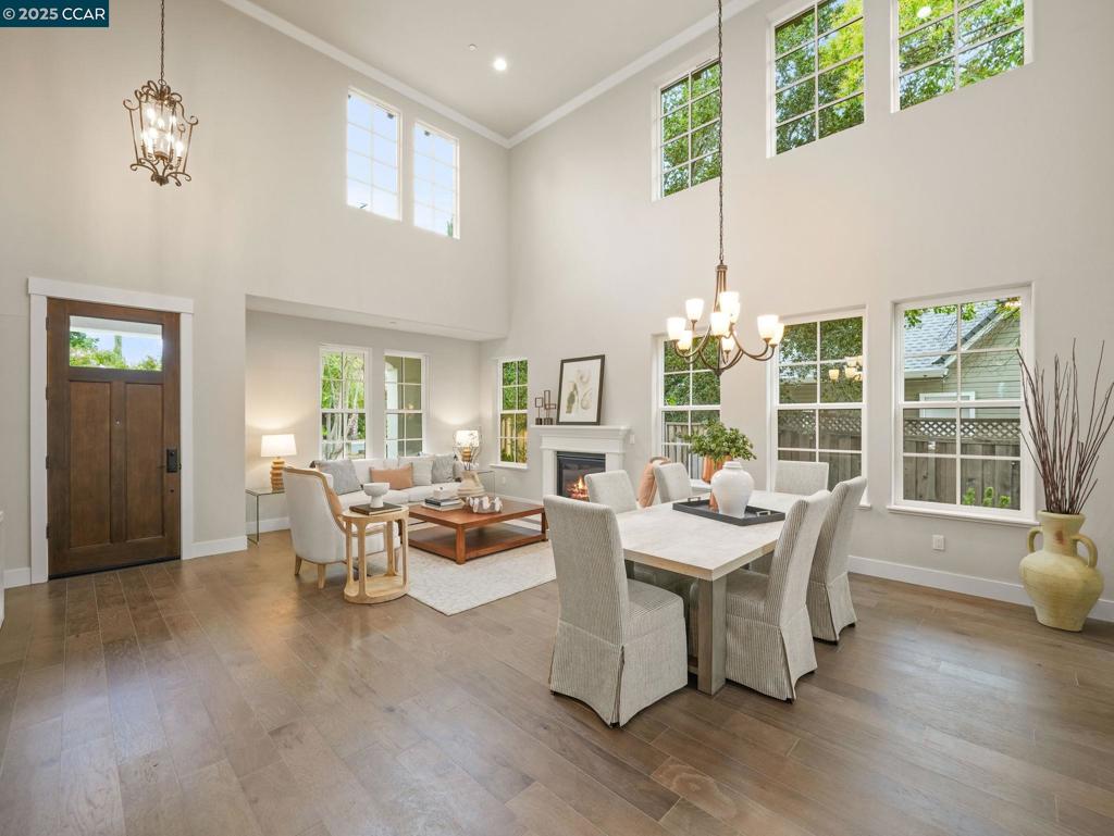 WEST SIDE ALAMO - Residential