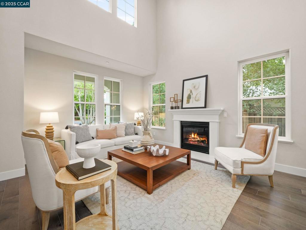 WEST SIDE ALAMO - Residential