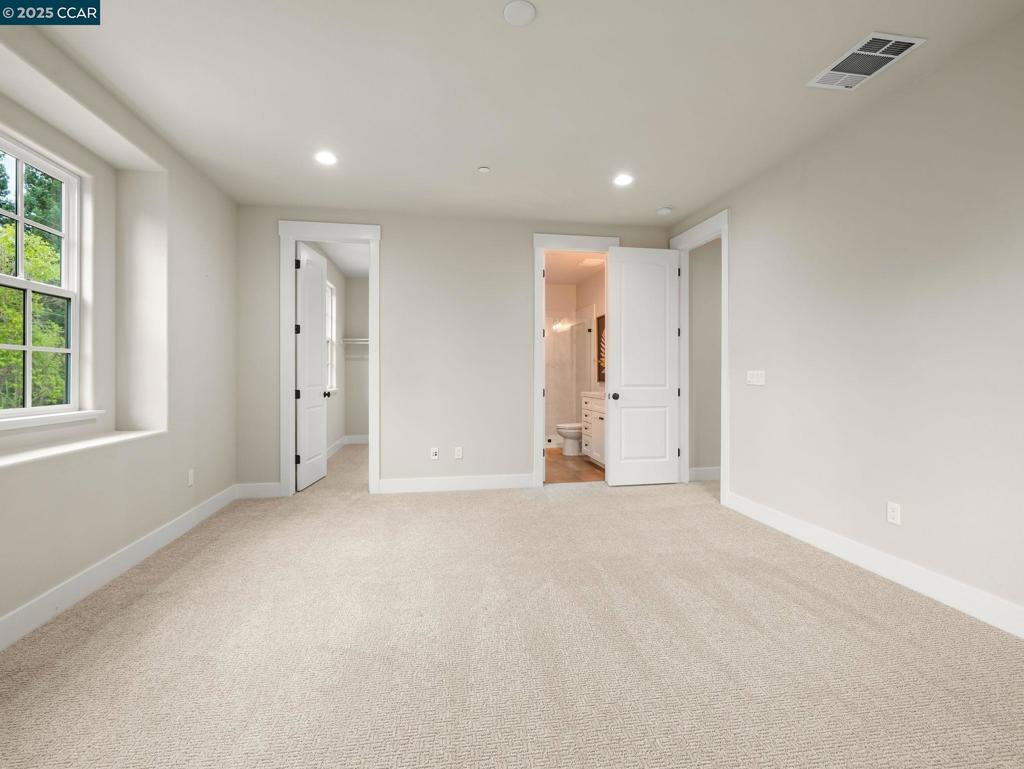 WEST SIDE ALAMO - Residential
