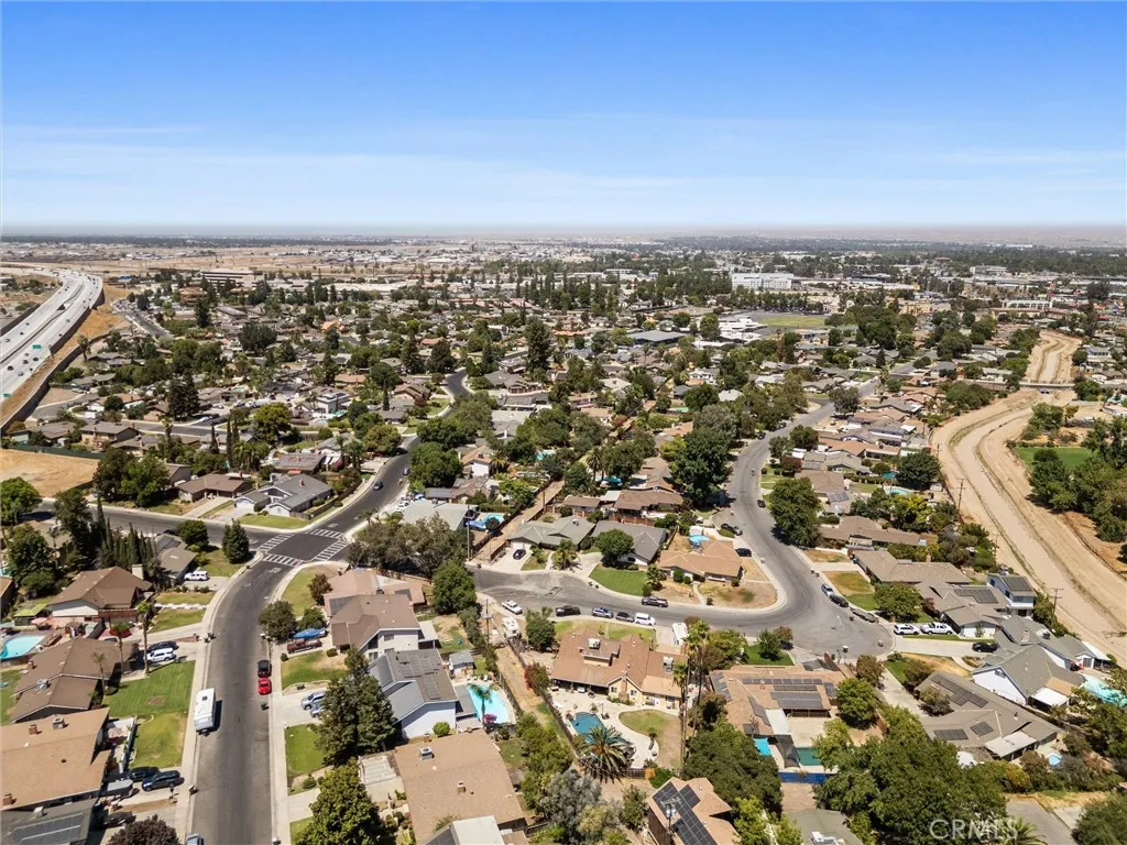 Bakersfield, California 93309, United States, 3 Bedrooms Bedrooms, ,2 BathroomsBathrooms,Residential,Active,195768