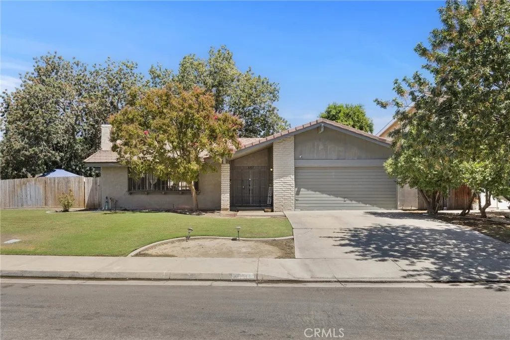 Bakersfield, California 93309, United States, 3 Bedrooms Bedrooms, ,2 BathroomsBathrooms,Residential,Active,195768
