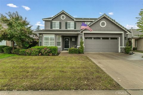 Photo of 140 N Gayle Ave, Clovis, CA 93611 (MLS # FR25250944) Photo of 140 N Gayle Ave, Clovis, CA 93611 (MLS # FR25250944)