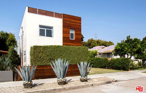 Tiny photo for 2013 FEDERAL Avenue, Los Angeles, CA 90025 (MLS # 25593881)
