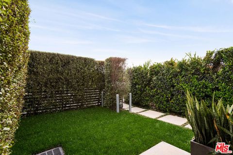 Tiny photo for 2013 FEDERAL Avenue, Los Angeles, CA 90025 (MLS # 25593881)