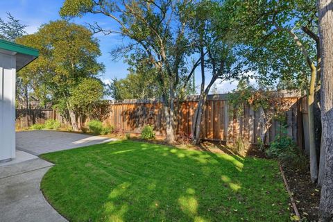 Tiny photo for 4225 Park Boulevard, Palo Alto, CA 94306 (MLS # ML82037572)