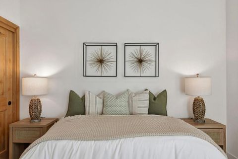 Tiny photo for 4225 Park Boulevard, Palo Alto, CA 94306 (MLS # ML82037572)