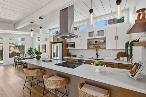 Tiny photo for 4225 Park Boulevard, Palo Alto, CA 94306 (MLS # ML82037572)